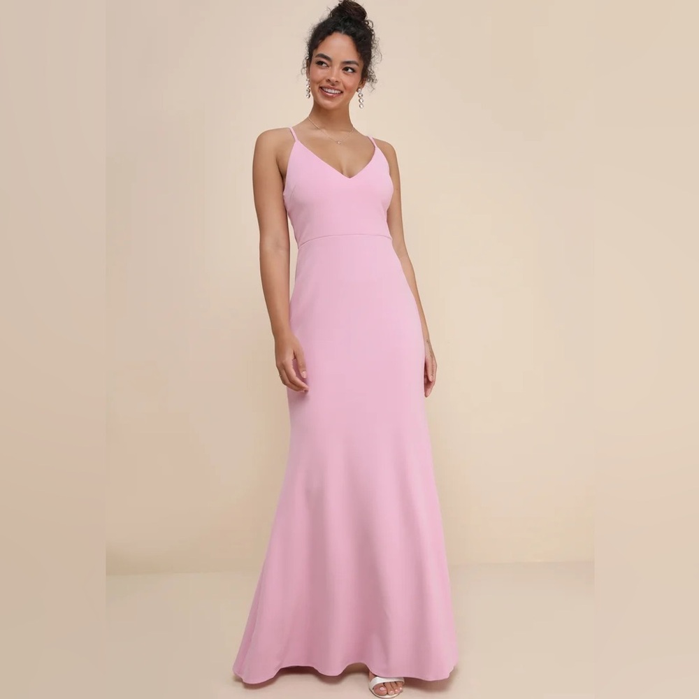 LULUS NWT Infinite Glory Pink Maxi Dress Size Medium Runs Small